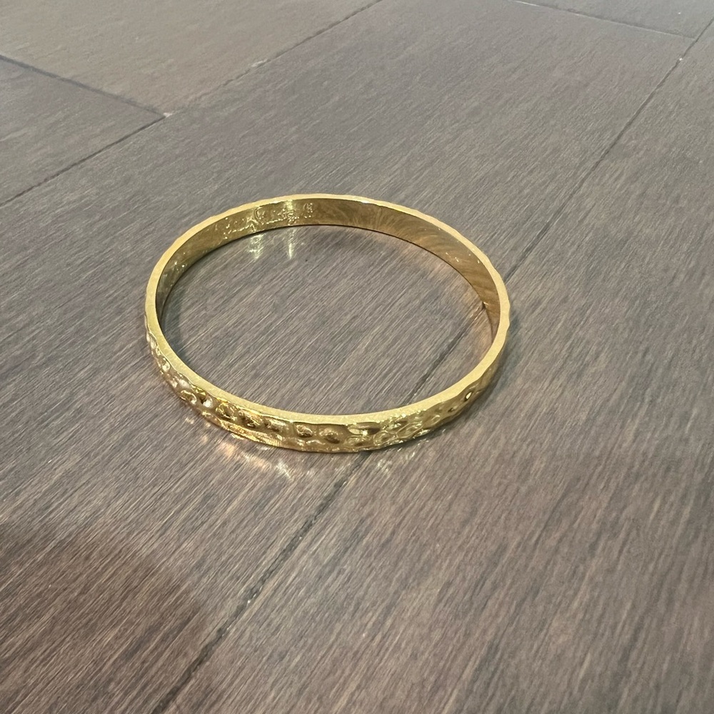 Lilly Pulitzer Textured Gold Tone Bangle Bracelet